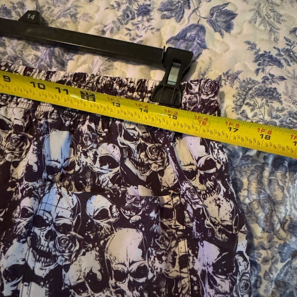 Black and White Skull Print  swim Shorts - Picture 6 of 7
